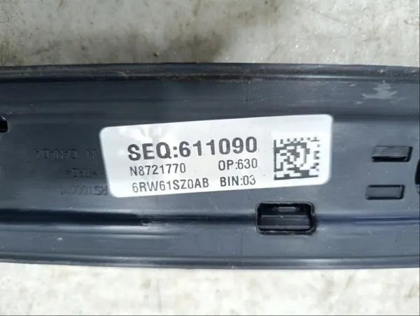 Juego de barras de techo OEM 8721770 para Jeep Grand Cherokee V 2022 image 9