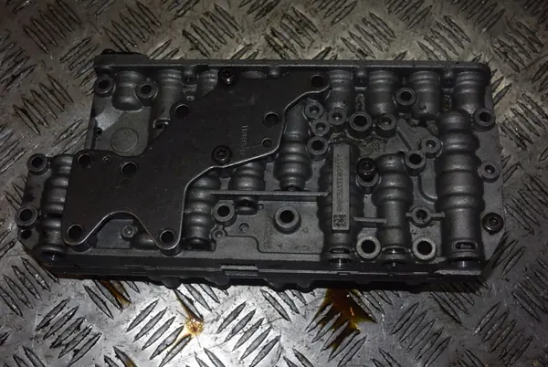 Contrôle hydraulique Mechatronics Jeep 2.4 04753134AA image 3