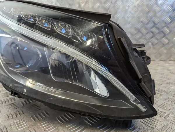 Rechter Full LED Koplamp C-Klasse W205 2014-2018 image 2