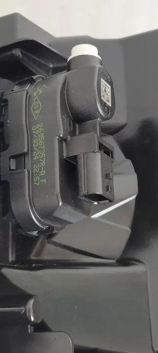 Oikea Etuvalaisin Renault Kangoo III Sähkö 2021 image 10