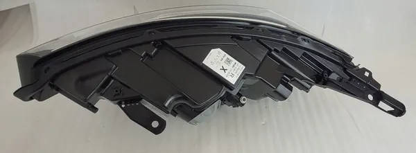 Oikea Etuvalaisin Renault Kangoo III Sähkö 2021 image 6