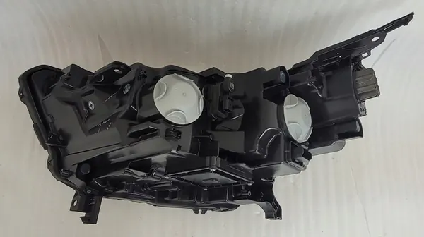 Oikea Etuvalaisin Renault Kangoo III Sähkö 2021 image 9