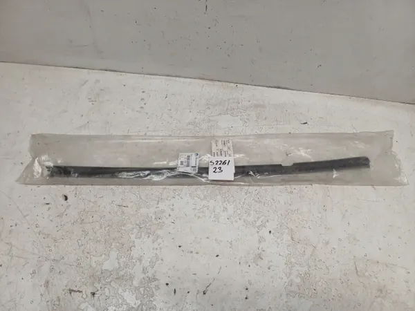 Opel Astra K kaavinlevy vasen taka OEM 13406211 image 3