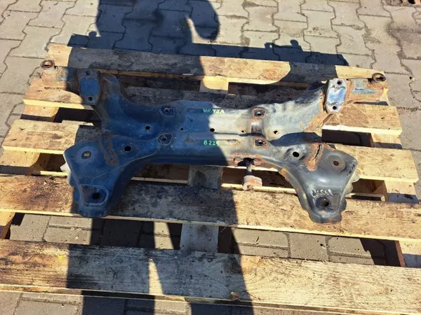 OEM 62400-1P000 Travesaño Delantero para Hyundai IX20/Kia Venga image 2