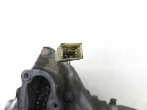 Gebrauchtes Ansaugrohr OEM 027129713 für VW Golf II 1.6 image 6