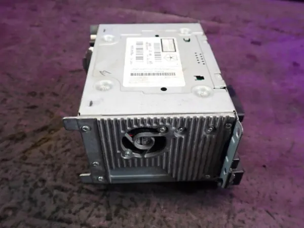 Radio CD Fiat Freemont OEM Zawada-365281- Usado image 3