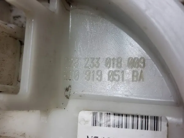 Audi A4 B7 Brandstofpomp 1.8T OE 8E0919051BA image 5