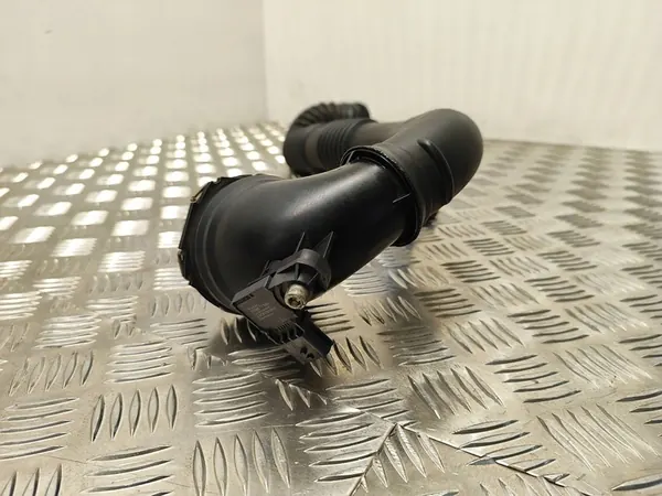 Renault OE 144600867R Intercooler-Rohr image 2