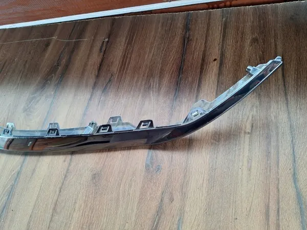 Moldura Cromada Para-choques Dianteiro Esquerdo OEM 86595 image 6