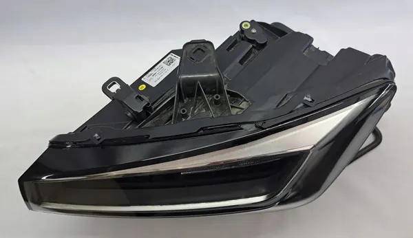 Lámpara LED Izquierda Audi Q2 Lift image 3