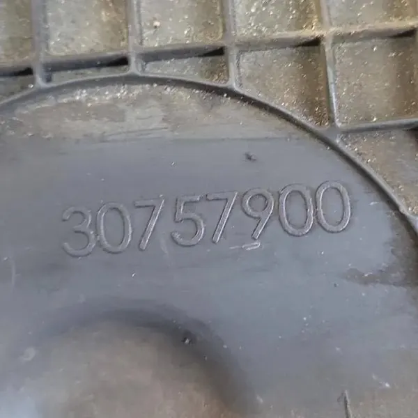 Cobertura da correia de distribuição Volvo OEM 30757900 image 3