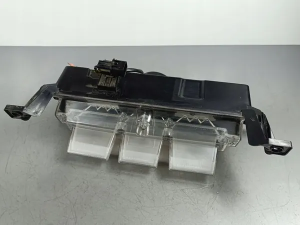 Luz de marcha à ré KIA EV6 2023 92405CV310 image 6