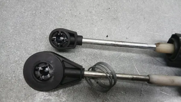 Ligação de mudanças OEM 4M5R-7E395-GD para Ford Focus II image 6