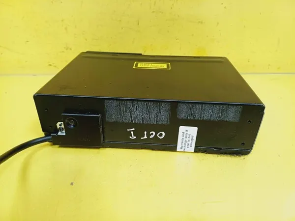 Changer CD Skoda OEM DRC73284 pour Octavia I image 6