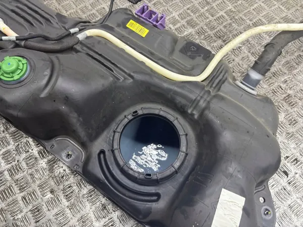 Polttoainesäiliö OEM AMD211921 Peugeot 2008 II image 3