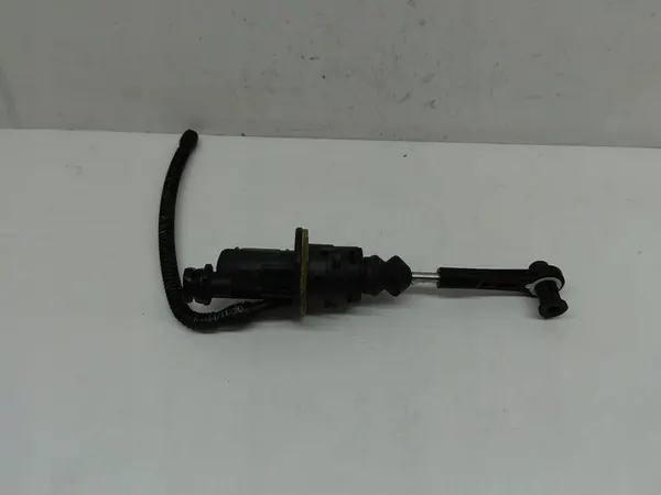 AUDI A5 8T 1.8TFSI Kytkinpumppu image 2