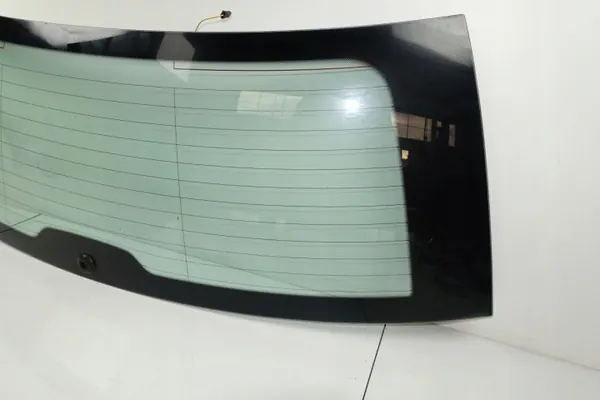 Mercedes C-Klasse W204 Heckklappenscheibe OEM 204szyb-574 image 3