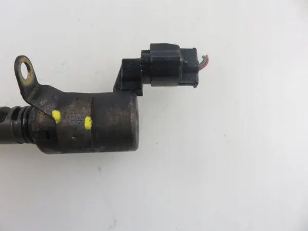 Sensor de Fase do Eixo de Cames OEM 2297000290 - Usado image 5