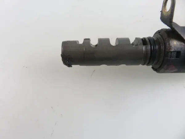 Sensor de Fase do Eixo de Cames OEM 2297000290 - Usado image 6