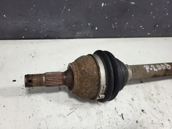 Arbre de transmission gauche Peugeot 2008 1.2 VTI image 2