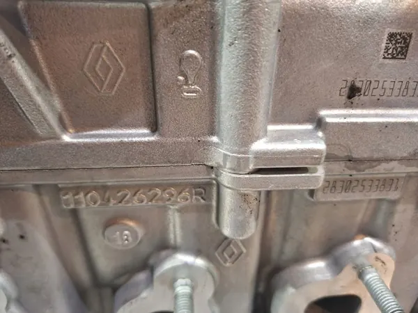 Motorblok 110426296R Renault Nissan Mercedes 1.5 image 9