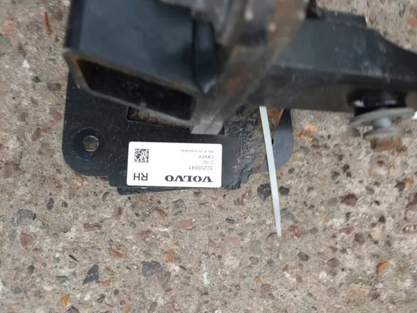 Module d'attelage Volvo XC40 OEM RCD26577 image 5