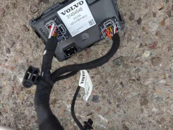 Module d'attelage Volvo XC40 OEM RCD26577 image 6