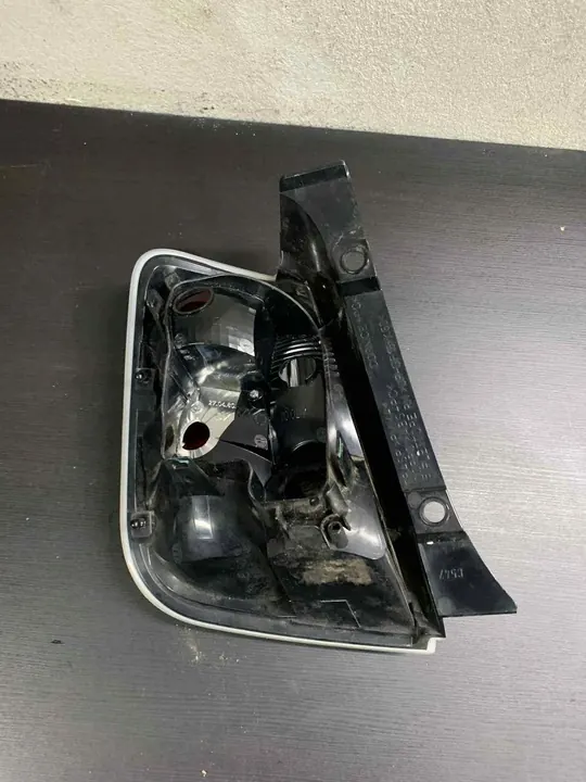 FIAT 500 07-15 Luz Trasera Derecha Original 27040204 51787493 image 5