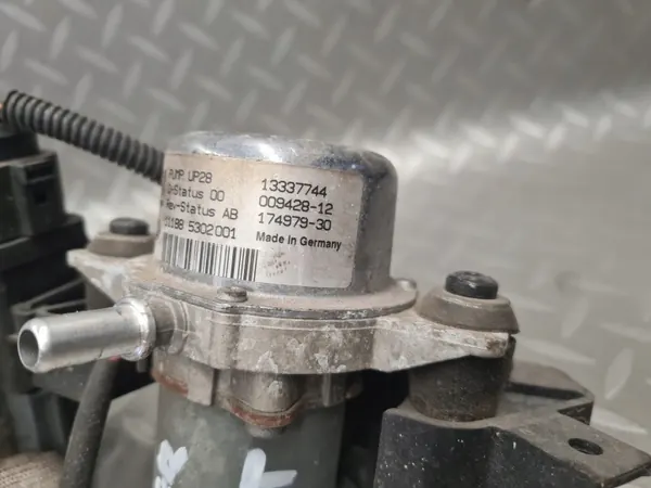 Vakuumpump OEM 13343961 för Opel Astra IV J 1.4 Turbo image 5