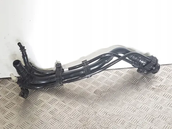 Pescoço de Abastecimento Hyundai OEM 31030G4000 - Usado image 9