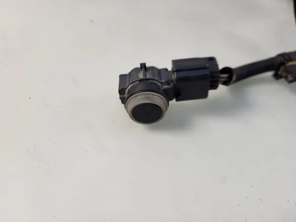 Parkkitutka OEM 253A44101R, takaoikea Opel Movanolle image 3