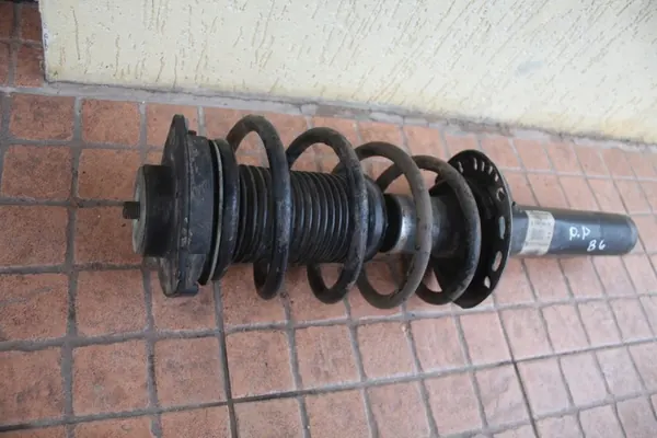 Ammortizzatore McPherson Anteriore Destro VW Passat B6 2.0 TDI image 2