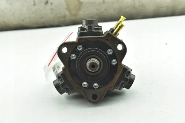 Injection Pump Fiat Bravo Alfa Giulietta 1.6 2.0 JTDM 0445010305 image 4