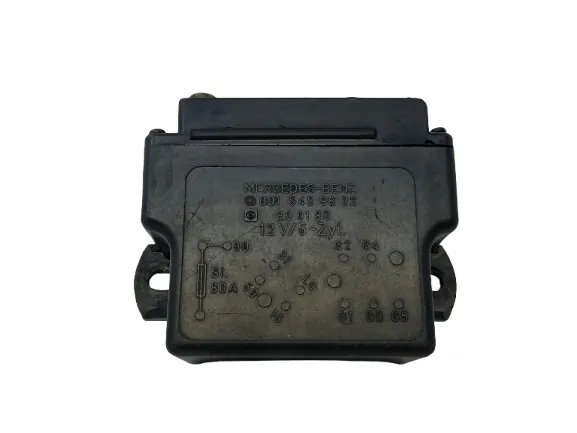 Gloeiplugrelais Mercedes W123 W124 W460 W461 A0015459832 image 1