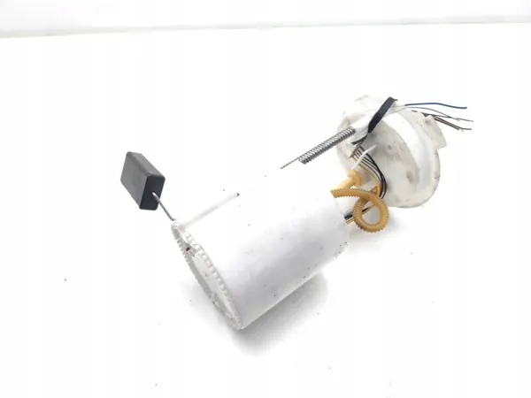 Pompe à carburant VW Golf OEM 1K0919051CK 1.4 image 4