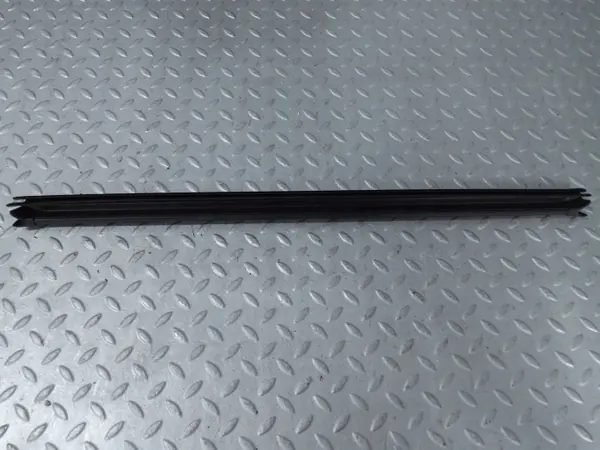 Takaoven lasitiiviste vasen OEM 9830623780 Citroen C4 image 4