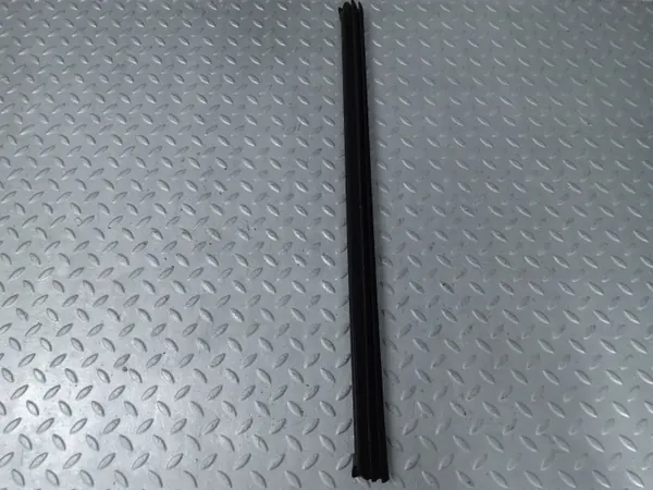 Takaoven lasitiiviste vasen OEM 9830623780 Citroen C4 image 5