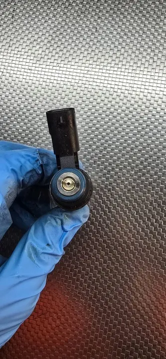 AUDI A3 S3 8V 2.0 TFSI Iniettore Carburante 06L906036H image 3