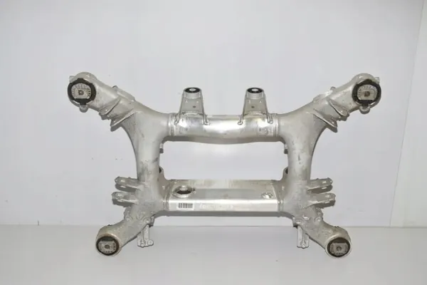 OEM 33316883918 Bakaxel för BMW 7-serie G11/G12 image 2