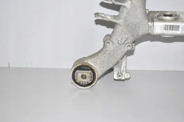 OEM 33316883918 Bakaxel för BMW 7-serie G11/G12 image 5