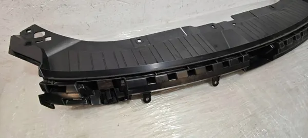 OEM A2478858203 Gurtabdeckung vorne Mercedes GLA image 3