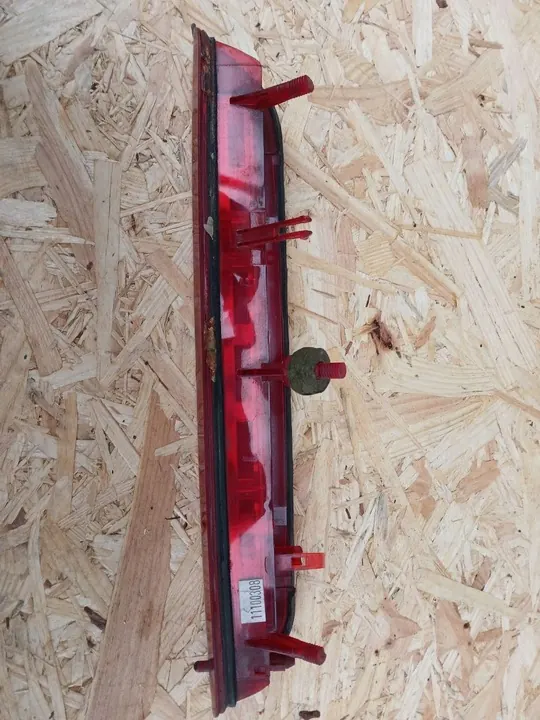 Lisä STOP-valo SKODA OCTAVIA II image 4