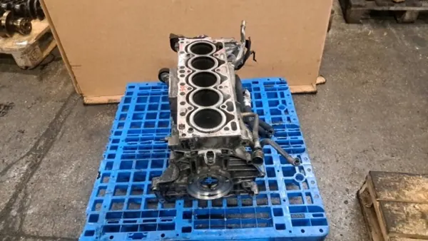 Bloco motor Volvo XC60 2.4 D5244T15 2008-2013 image 5