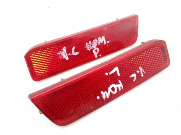 Reflectores parachoques Opel Vectra C Kombi OEM 13106911/12 image 3