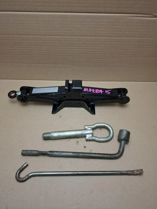 Gato coche Mazda 6 2009 usado OEM SKU24661 image 2