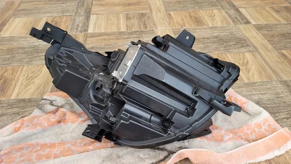 Vasen LED-etuvalo Renault Captur II image 7