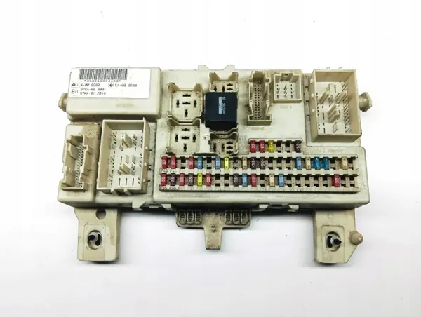 Sulakemoduuli OEM 4M5T14014 Ford Focus MK2 1.6 TDCI:lle image 2