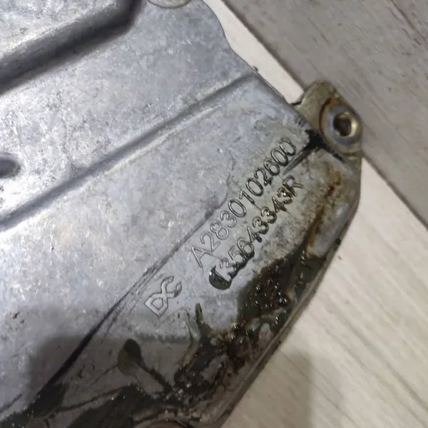 Ventildeckel OEM 100010555R för Dacia Jogger image 3