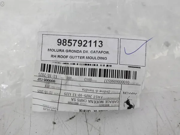 Moulure Toit Ferrari Roma Droite OEM 985792113 image 9