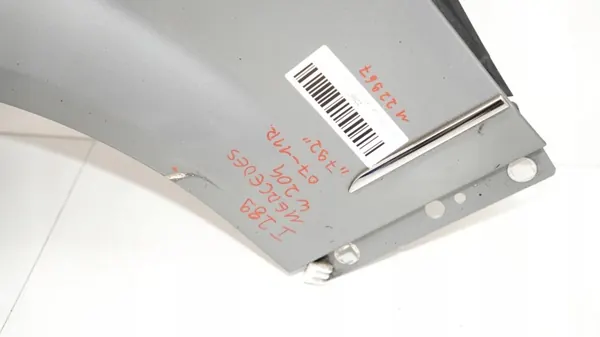 Para-lama dianteiro esquerdo OEM 365578117 Mercedes W204 07-11 image 7